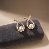 Hancini Criss-Cross Pearl & Zirconia Gold Stud Earrings 0A 0AHancini Criss-Cross Pearl & Zirconia Gold Stud Earrings 0A 0A_0002_