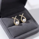 Hancini Criss-Cross Pearl & Zirconia Gold Stud Earrings 0A 0AHancini Criss-Cross Pearl & Zirconia Gold Stud Earrings 0A 0A_0003_